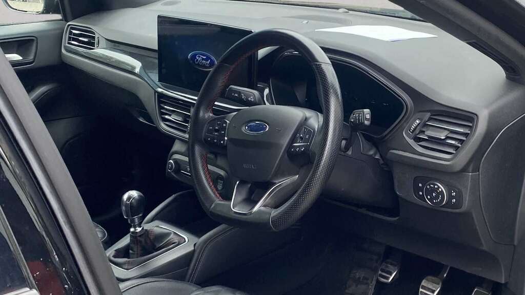 Ford Focus 1.0 Ecoboost Hybrid Mhev 155 St-line Vignale 2 YGZ7117 Black #5