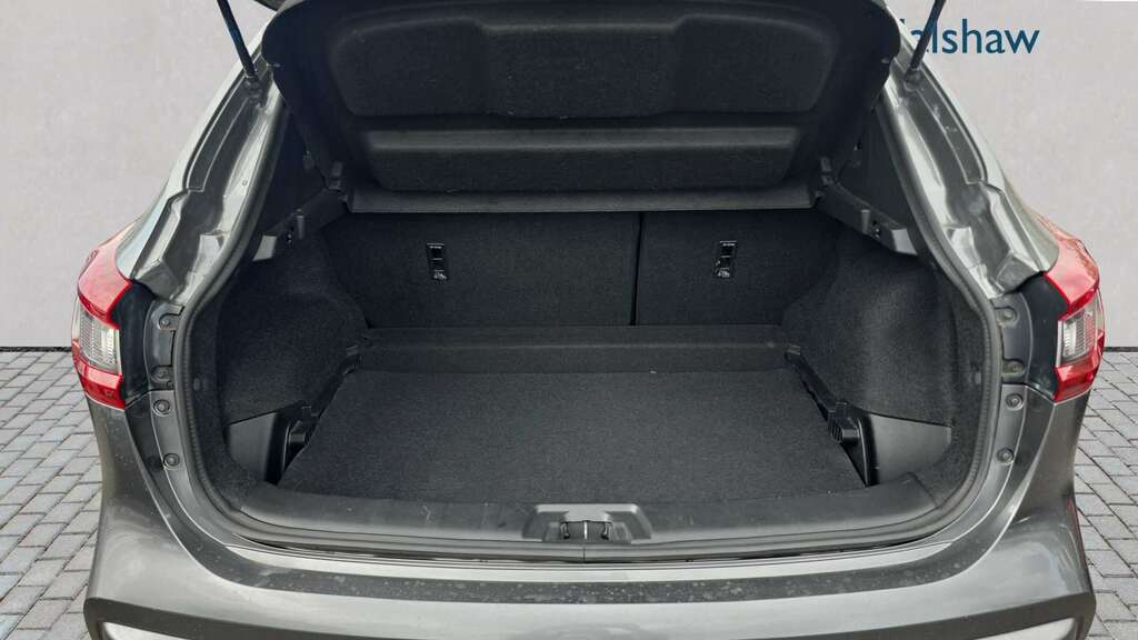 Nissan Qashqai 1.3 Dig-t Acenta Premium Grey #7