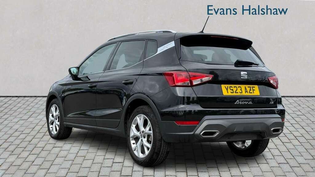 Seat Arona 1.5 Tsi 150 Fr Dsg 2023 Black #2