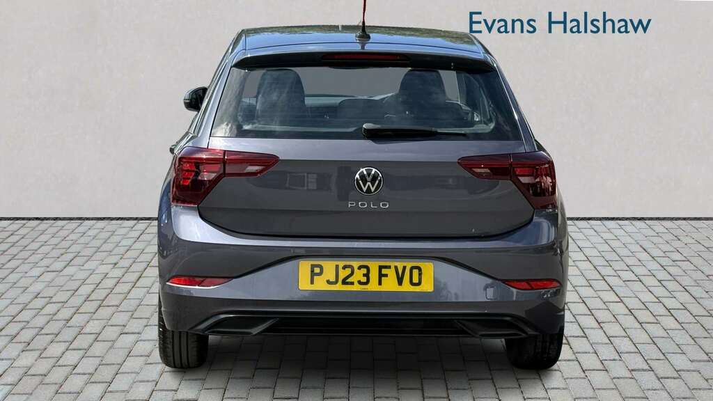 Volkswagen Polo 1.0 Tsi Life Dsg 2023 PJ23FVO Grey #3