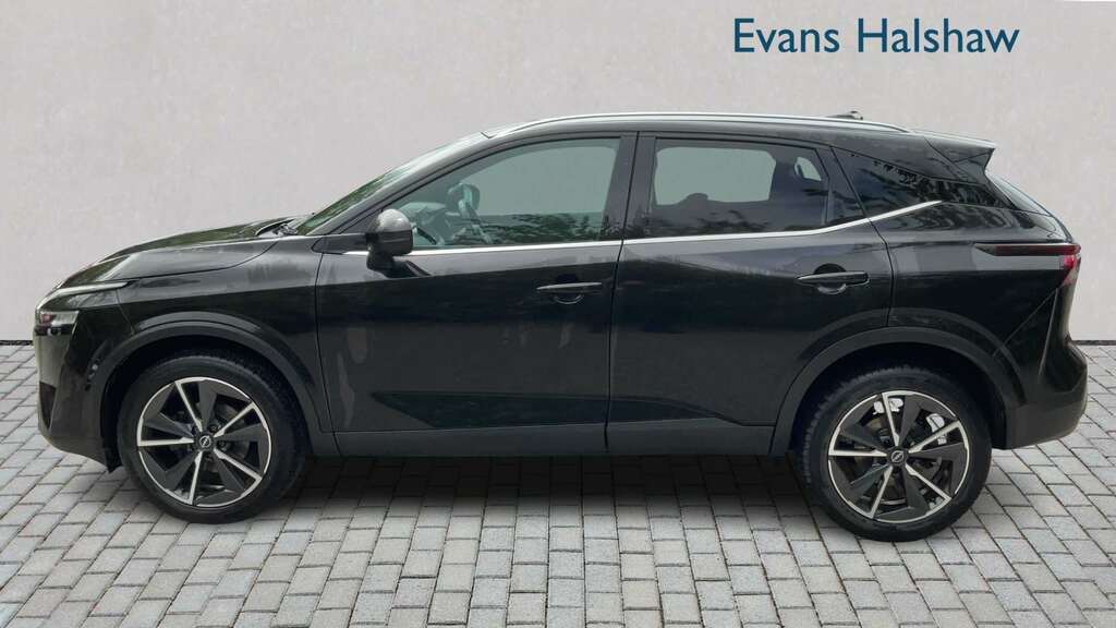 Nissan Qashqai 1.3 Dig-t Mh Tekna 2024 DV73WUL Black #2