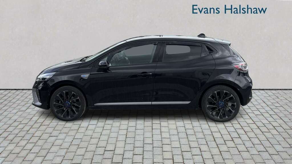 Renault Clio 1.6 E-tech Full Hybrid 145 Esprit Alpine JD51BAX Black #2