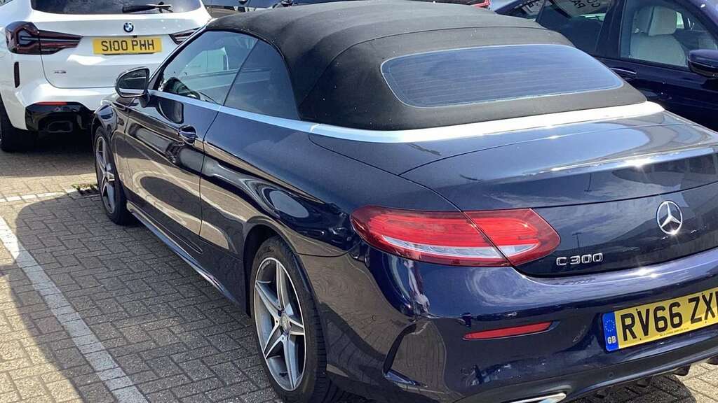 Mercedes-Benz C Class C300 Amg Line Premium Plus 2016 RV66ZXK Blue #2