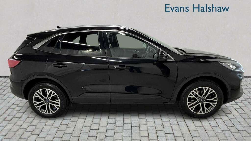 Ford Kuga 1.5 Ecoboost 150 Titanium Edition 2023 FL23ZVS Black #3