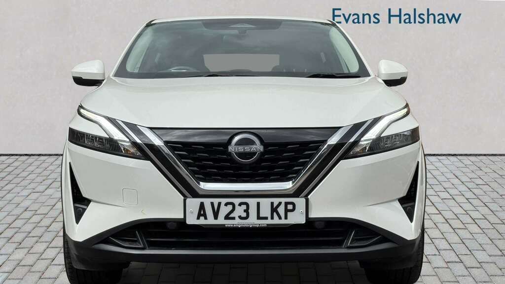 Nissan Qashqai 1.5 E-power Acenta Premium 2023 White #4
