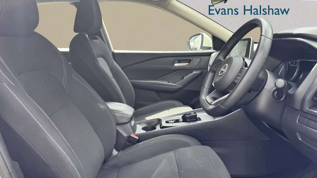 Nissan Qashqai 1.5 E-power Acenta Premium 2023 White #3