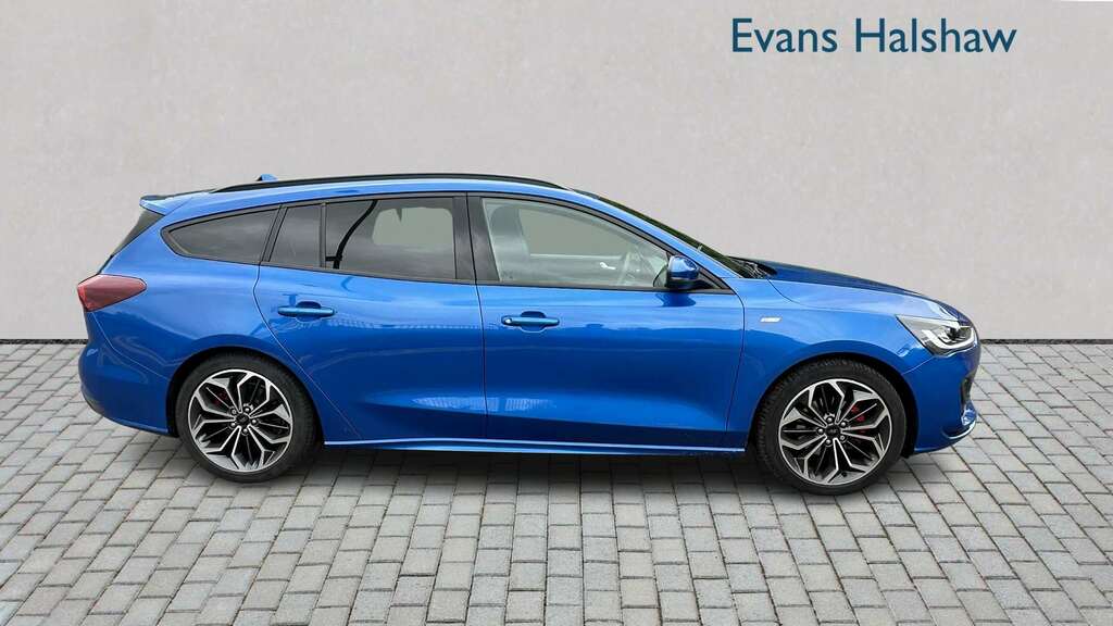 Ford Focus 2.3T Ecoboost St Hatchback Euro #2