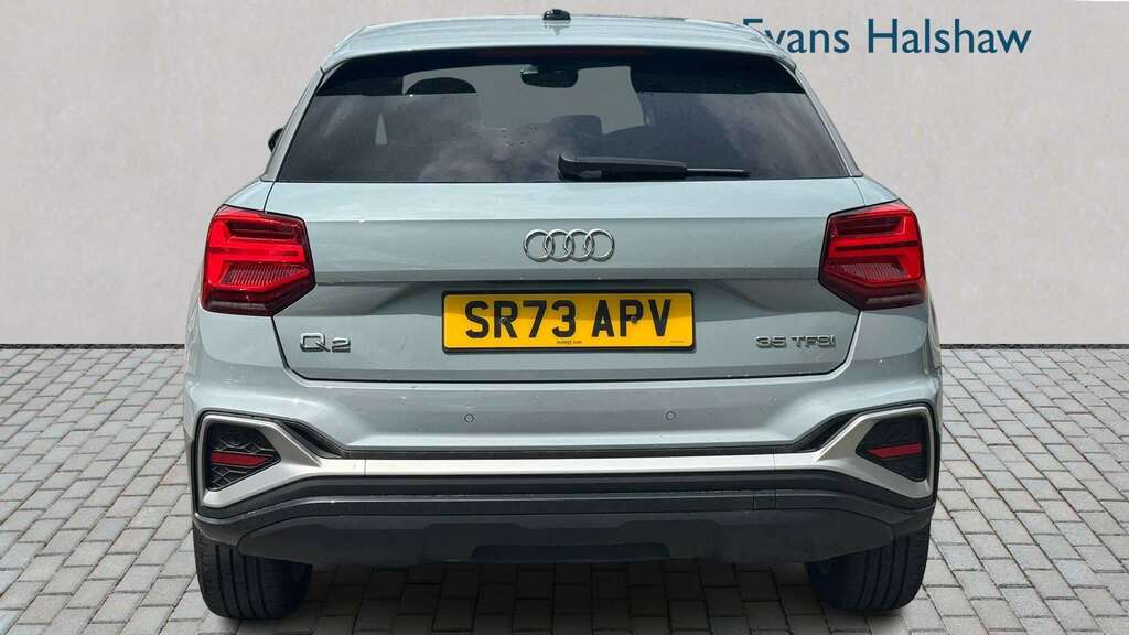 Audi Q2 35 Tfsi S Line 2024 SR73APV Grey #3