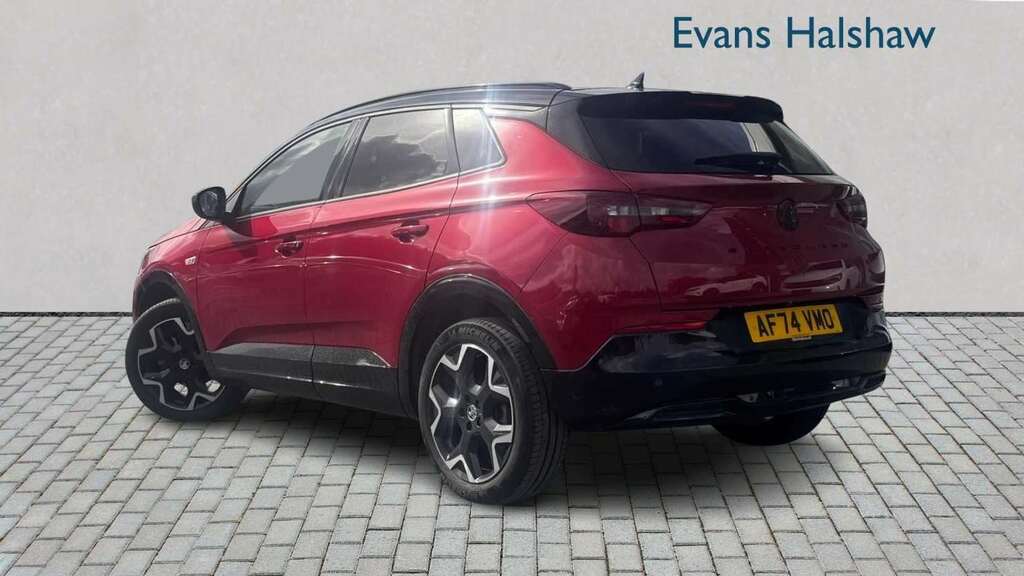 Vauxhall Grandland 1.2 Hybrid 136 Ultimate E-dct6 2024 Red #2