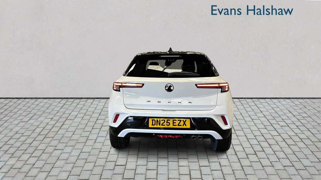 Vauxhall Mokka 1.2 Turbo Ultimate 2025 DN25EZX White #4