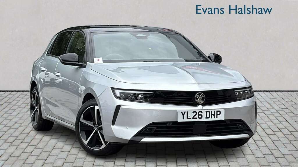 Vauxhall Astra 1.2 Turbo 130 Griffin 2026 White