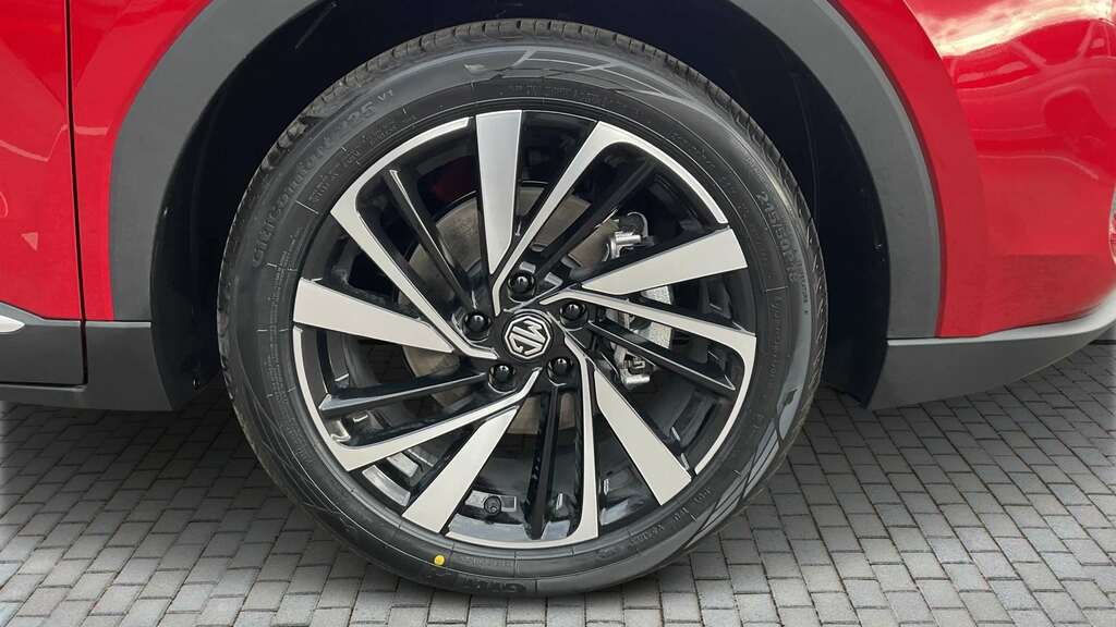 MG ZS 1.5 Hybrid Trophy 2026 Red #4