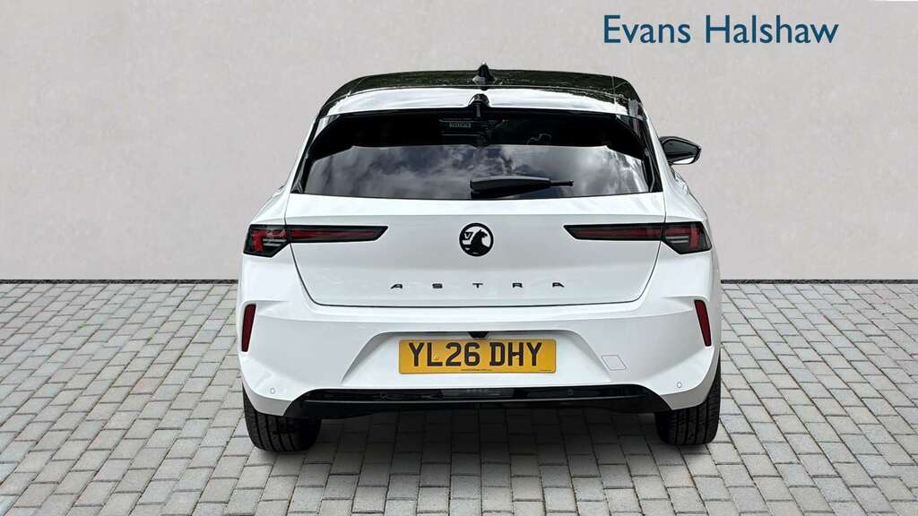 Vauxhall Astra 1.2 Turbo 130 Gs 2026 White #3