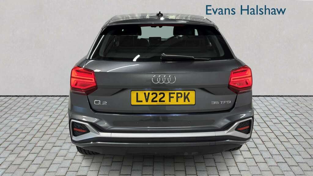 Audi Q2 35 Tfsi S Line S Tronic 2022 Grey #5