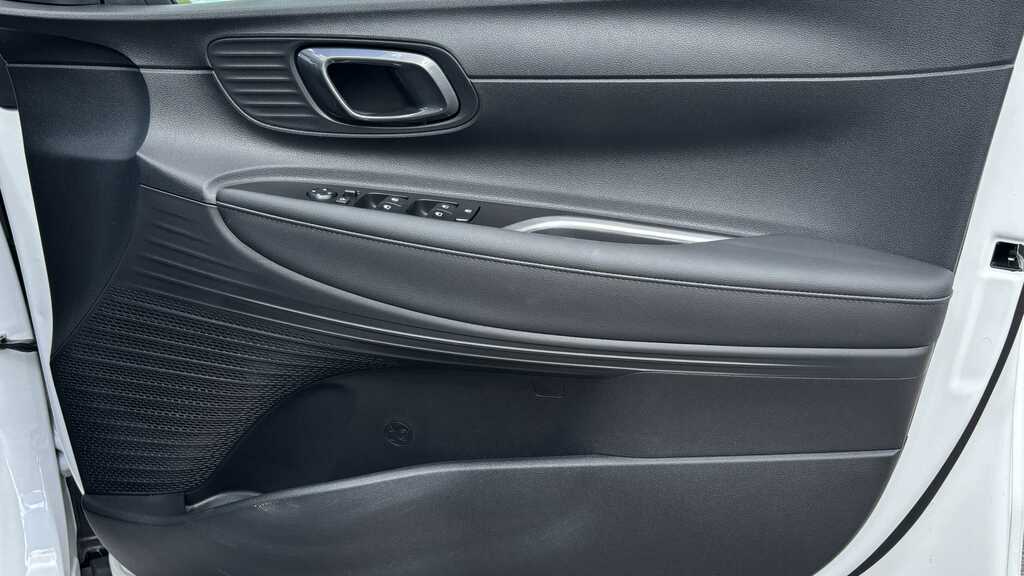Hyundai Bayon 1.0 Tgdi 90 Tech Line Dct Black #7