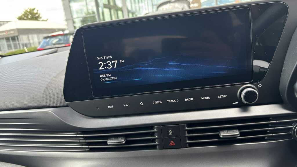 Hyundai Bayon 1.0 Tgdi 90 Tech Line Dct Black #11