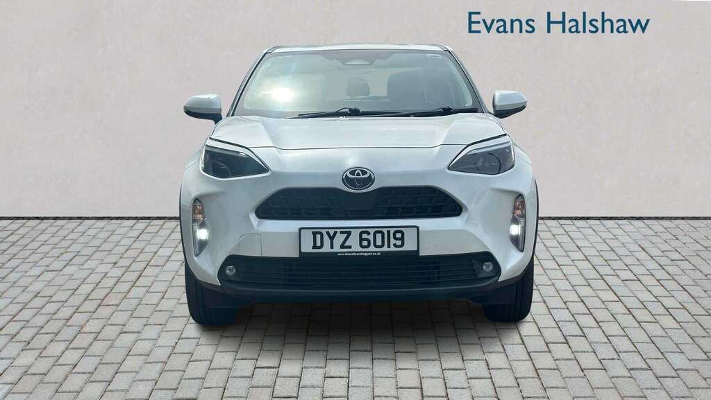 Toyota Yaris Cross 1.5 Hybrid Icon Cvt 2025 DYZ6019 White #4