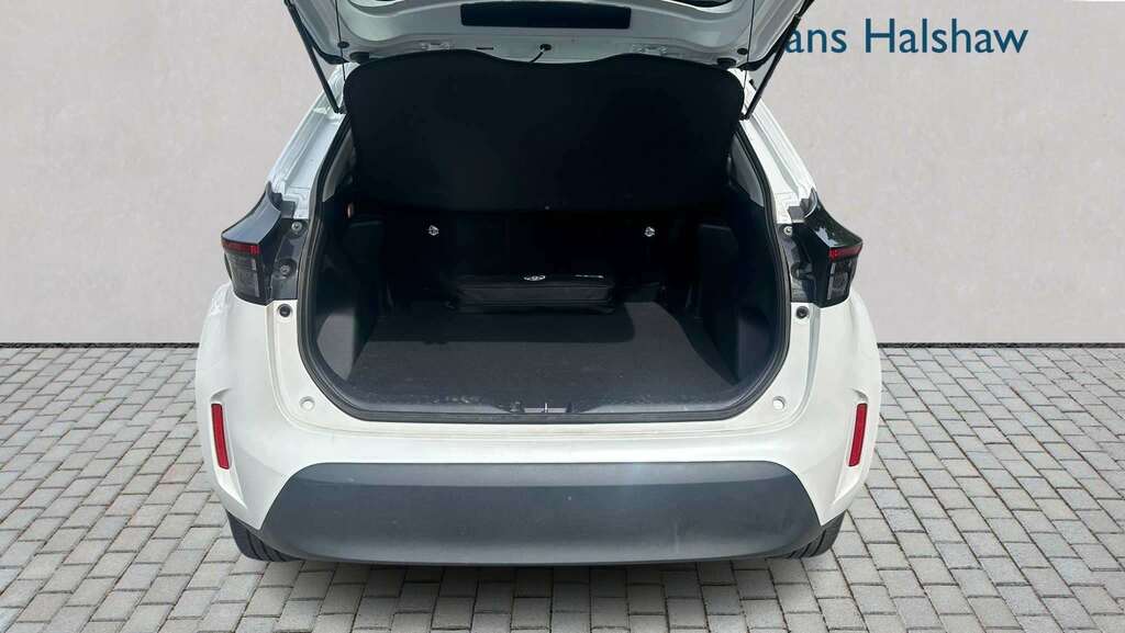 Toyota Yaris Cross 1.5 Hybrid Icon Cvt 2025 DYZ6019 White #5