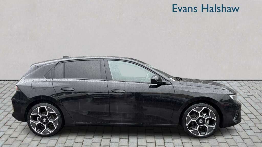 Vauxhall Astra 1.2 Turbo 130 Ultimate 2026 YL26DJF Black #6