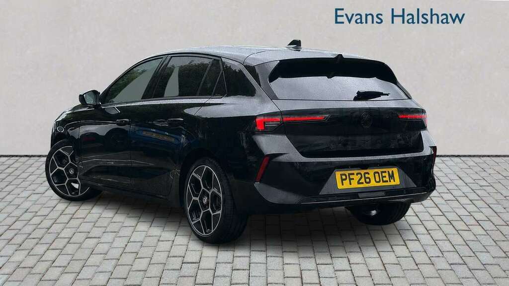 Vauxhall Astra 1.2 Turbo 130 Ultimate 2026 Black #2