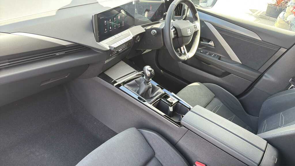 Vauxhall Astra 1.2 Turbo 130 Gs 2026 Black #11