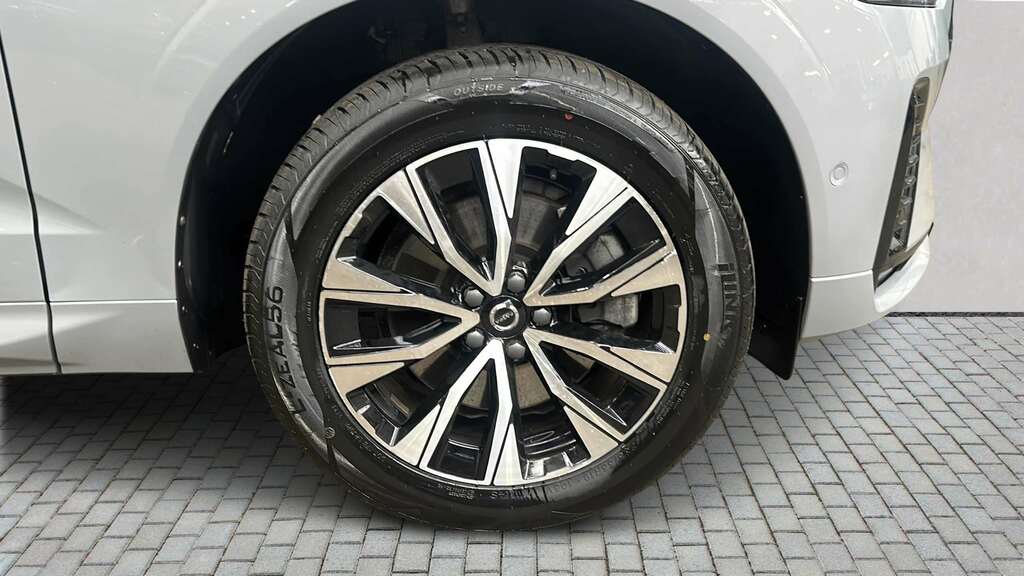 Volvo XC60 2.0 B5p Plus Dark Awd Geartronic 2023 YO23GJV Grey #5