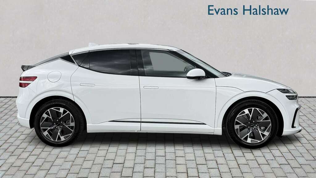 Genesis GV60 168Kw Pure 84Kwh 2026 White #3