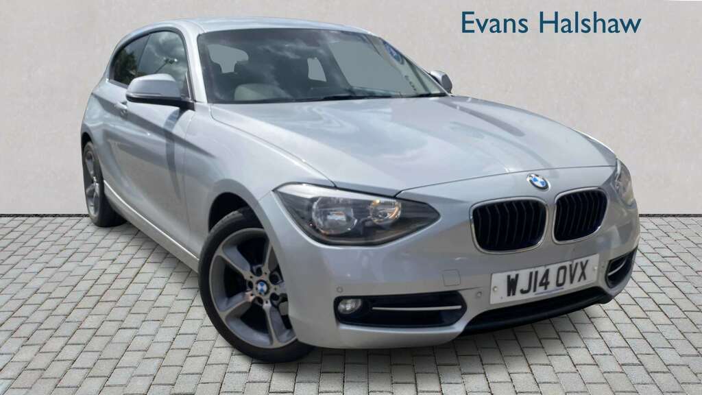 BMW 1 Series 116I Sport White #1