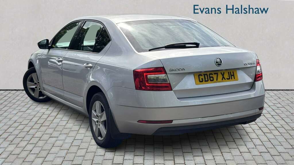 Skoda Octavia 1.0 Tsi Se 2018 Silver #3