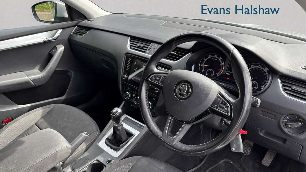 Skoda Octavia 1.0 Tsi Se 2018 Silver #2