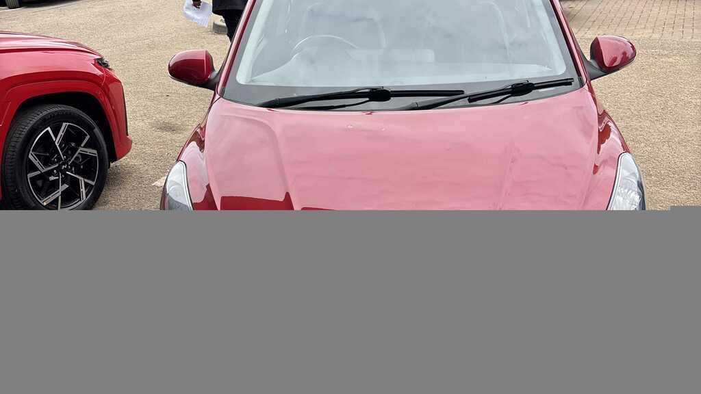 Hyundai I10 1.2 Mpi Se Connect 2021 Red