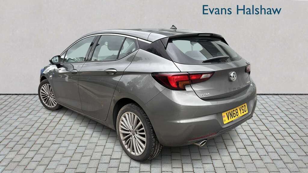 Vauxhall Astra 1.6T 16V 200 Elite Nav 2018 VN68YSO Grey #2