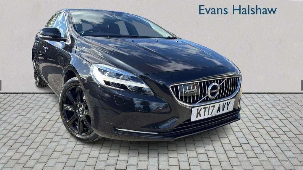 Volvo V40 D3 4 Cyl 150 Inscription 2017 Black