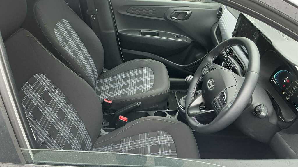 Hyundai I10 1.2 Premium Euro 6 Ss Red #17