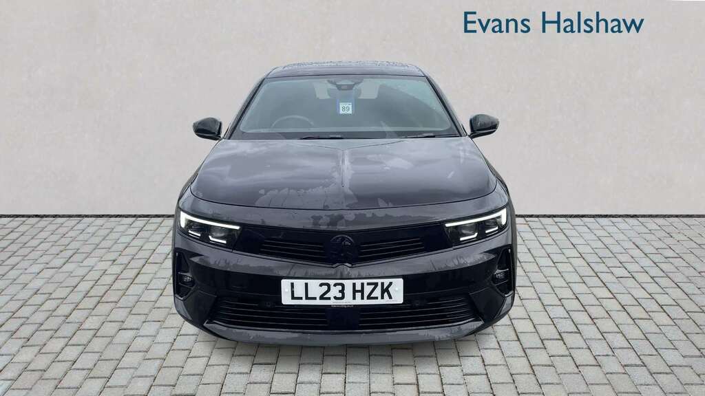 Vauxhall Astra 1.2 Turbo 130 Ultimate 2023 LL23HZK Black #4