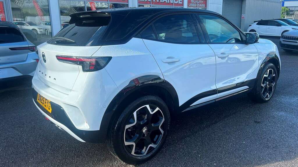 Vauxhall Mokka 1.2 Turbo Ultimate 2025 White #4