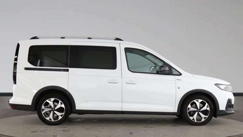 Ford Tourneo Connect 2.0 Ecoblue Active 7 Seat 2023 White