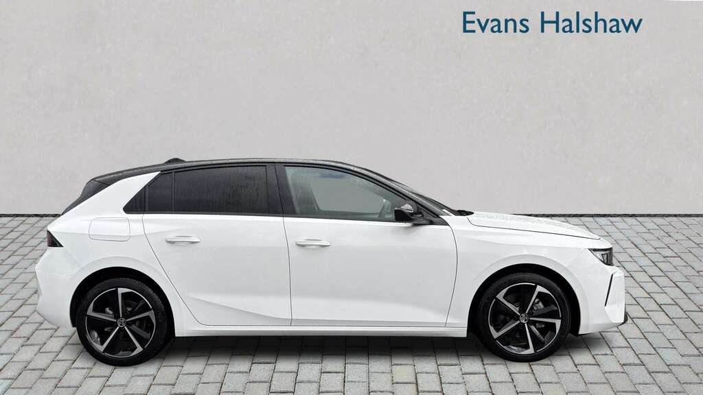 Vauxhall Astra 1.2 Turbo 130 Griffin 2026 YL26DHM White #6