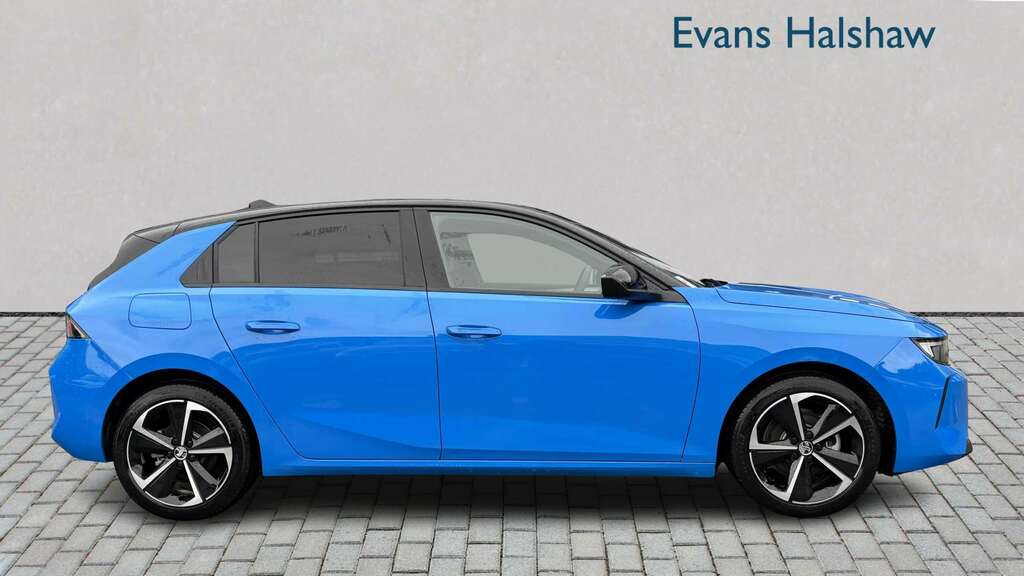 Vauxhall Astra 1.2 Turbo 130 Griffin 2026 YL26DHO Blue #6