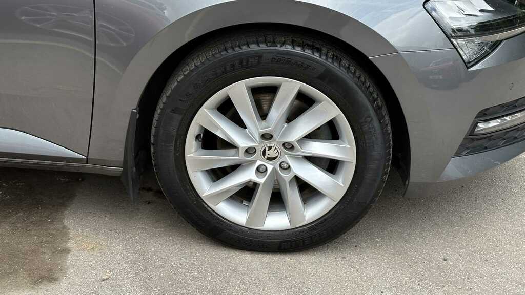 Skoda Superb 2.0 Tdi Cr Se Dsg 2023 YD23JXJ Grey #6