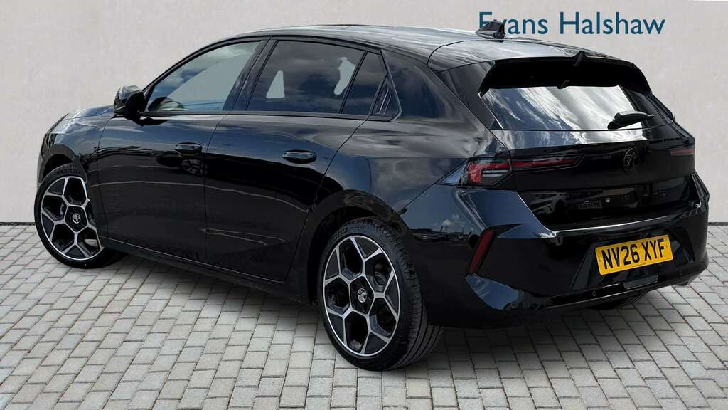 Vauxhall Astra 1.2 Turbo 130 Ultimate 2026 Black #2