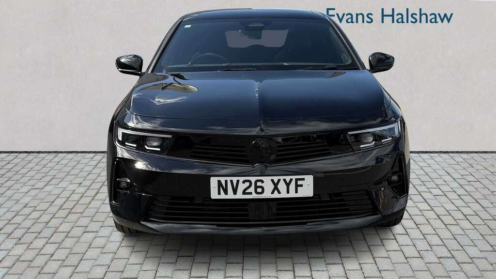 Vauxhall Astra 1.2 Turbo 130 Ultimate 2026 Black #4