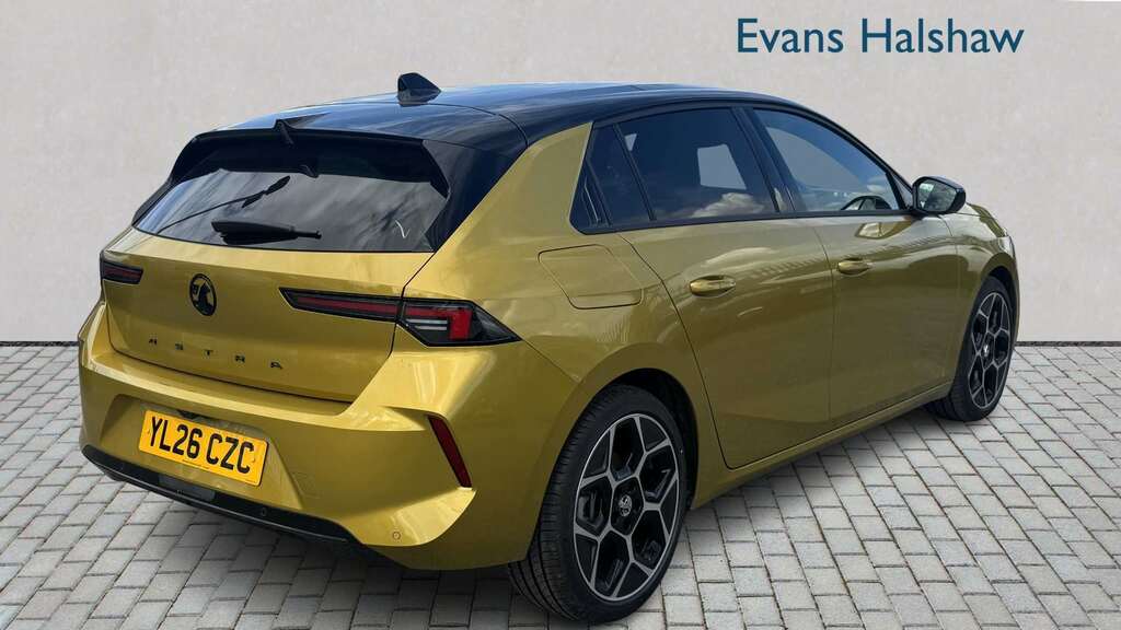 Vauxhall Astra 1.2 Turbo 130 Ultimate 2026 Yellow #3