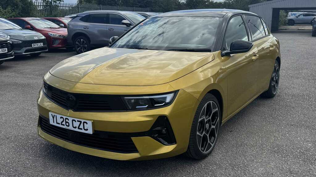 Vauxhall Astra 1.2 Turbo 130 Ultimate 2026 Yellow #5
