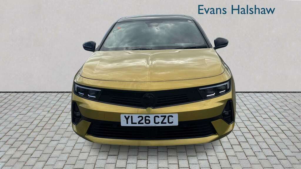 Vauxhall Astra 1.2 Turbo 130 Ultimate 2026 Yellow