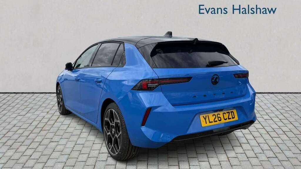 Vauxhall Astra 1.2 Turbo 130 Ultimate 2026 Blue #5