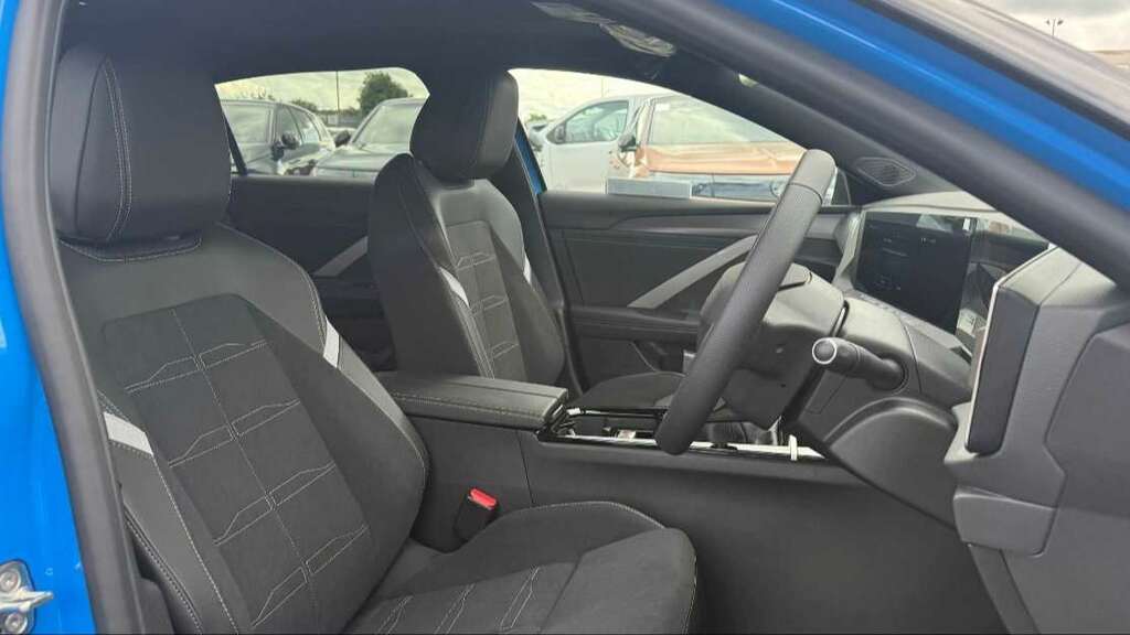 Vauxhall Astra 1.2 Turbo 130 Gs 2026 Black #16