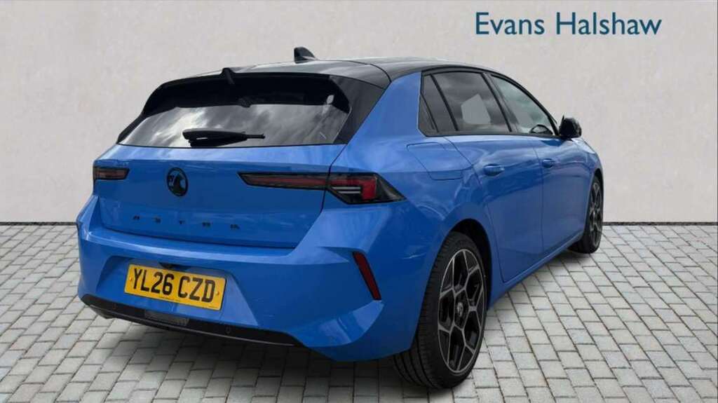 Vauxhall Astra 1.2 Turbo 130 Ultimate 2026 Blue #5