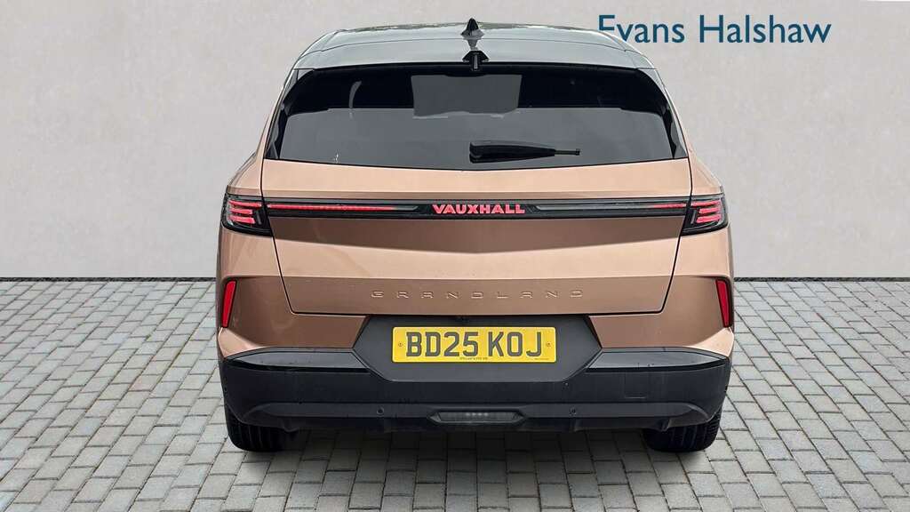 Vauxhall Grandland 1.2 Hybrid 136 Ultimate E-dct6 Pan Roof 20 Brown #5