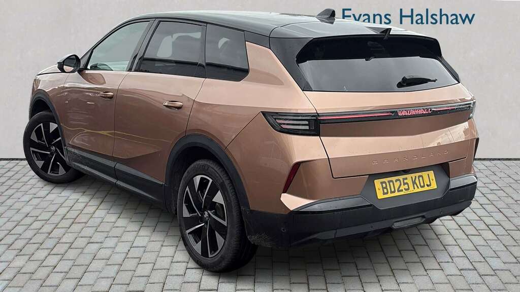 Vauxhall Grandland 1.2 Hybrid 136 Ultimate E-dct6 Pan Roof 20 Brown #2